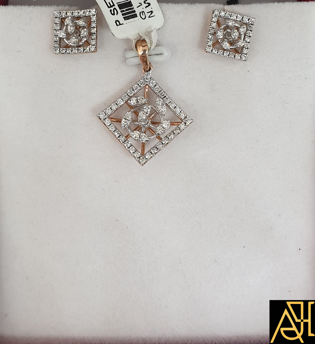 Multi-Faceted Diamond Pendant Set