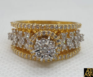 Remarkable Diamond Engagement Ring