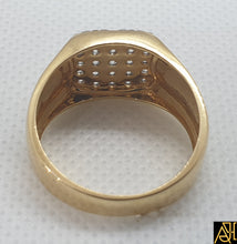 Load image into Gallery viewer, Sharp Men&#39;s Diamond Ring
