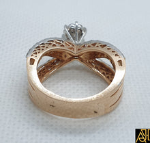 Load image into Gallery viewer, Successful Diamond Engagement Ring
