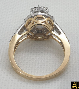 Gentle Diamond Engagement Ring