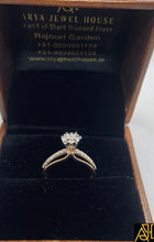 Load image into Gallery viewer, Sleek Diamond Ring
