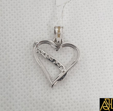 Load image into Gallery viewer, Noble Hearted Diamond Pendant
