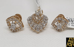 Glitzy Diamond Pendant Set