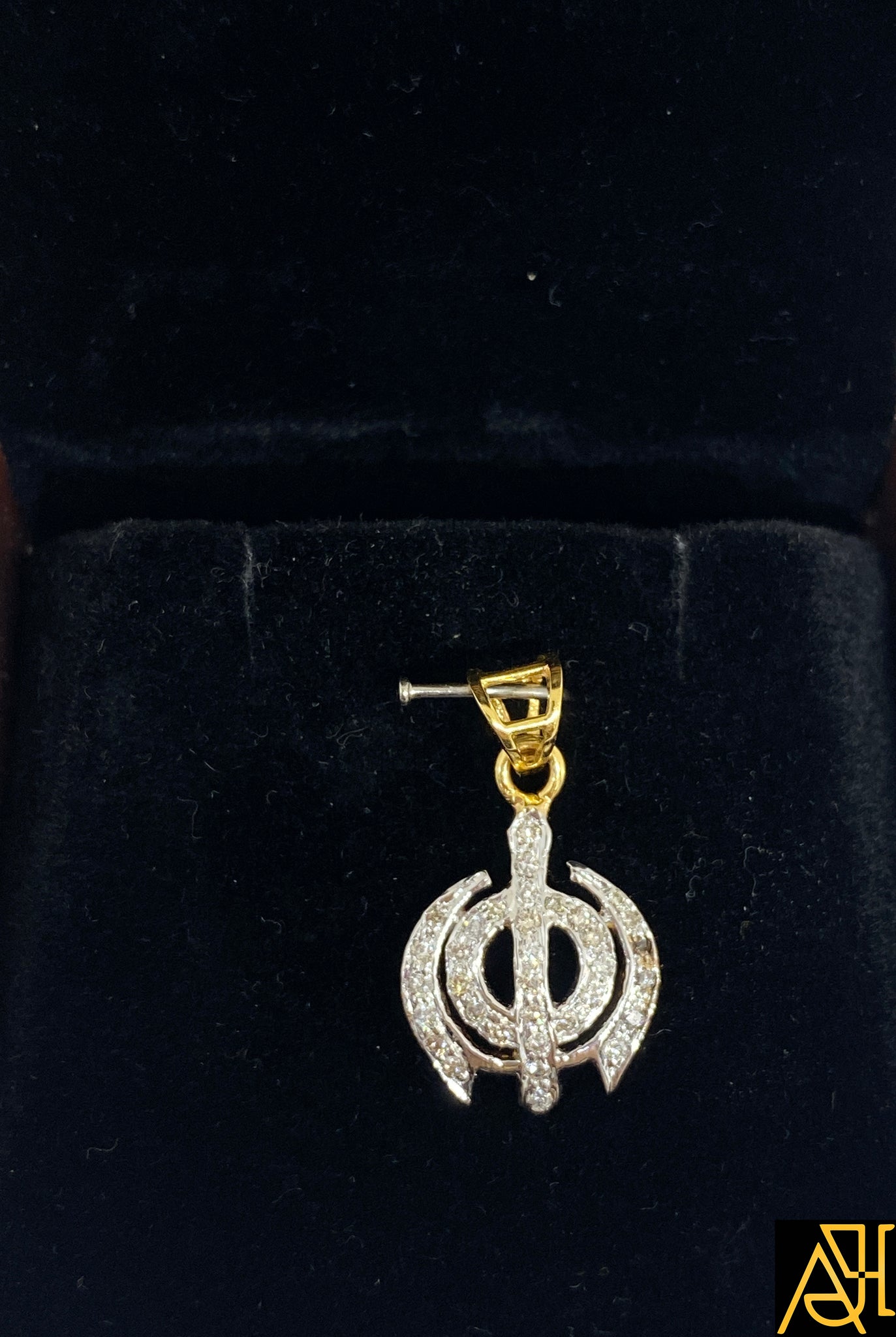 Khanda sales diamond pendant