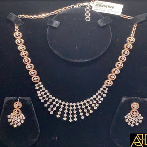 Intricate Diamond Necklace Set